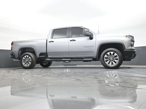 New 2026 Chevrolet Silverado 2500 Custom w/ Custom Value Package AWD/4WD image 48