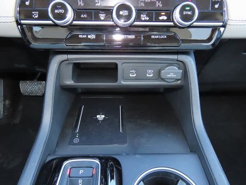 New 2026 Honda Pilot Touring image 26