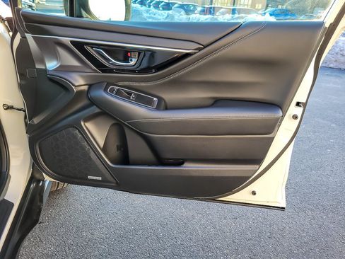 Certified 2025 Subaru Outback Limited image 20