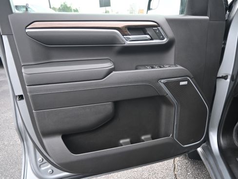 Used 2024 Chevrolet Silverado 1500 RST w/ Convenience Package II image 16