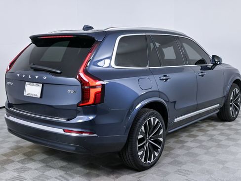Used 2026 Volvo XC90 B6 Plus w/ Protection Package Premier image 30