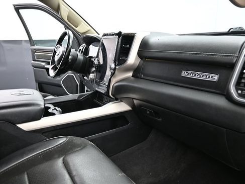 Used 2020 RAM 1500 Laramie AWD/4WD image 32