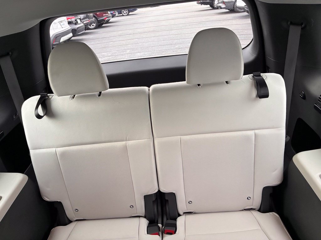 Used 2024 Hyundai Santa Fe SE AWD/4WD image 14