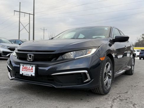 Used 2019 Honda Civic LX image 9