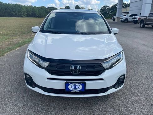 Used 2025 Honda Odyssey EX-L image 10
