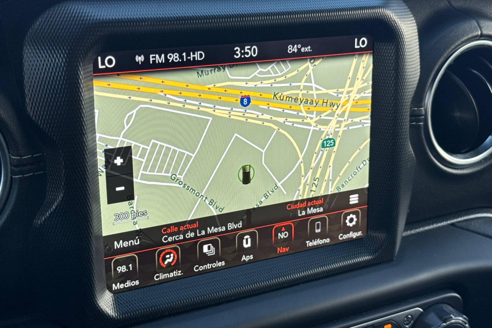 Used 2021 Jeep Wrangler Unlimited Sahara AWD/4WD image 18