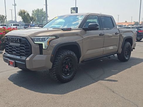 Used 2025 Toyota Tundra TRD Pro AWD/4WD image 8