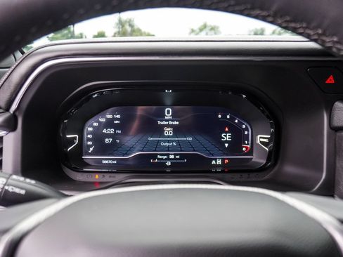 Used 2023 GMC Yukon Denali Ultimate AWD/4WD image 27