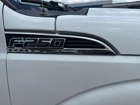 Used 2013 Ford F250 Lariat w/ Chrome Pkg AWD/4WD image 21