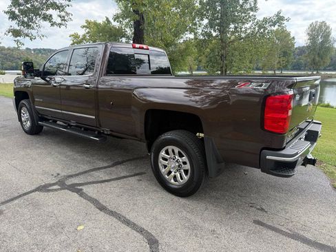 Used 2016 Chevrolet Silverado 2500 LTZ w/ Duramax Plus Package image 5