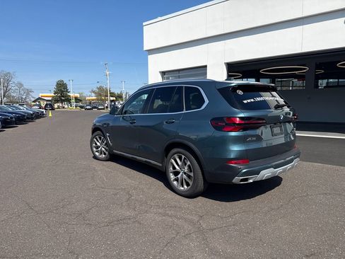 Certified 2026 BMW X5 xDrive40i w/ Premium Package image 3