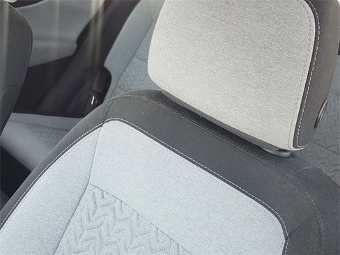 Used 2022 Chevrolet Equinox LT image 24