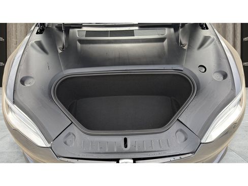 Used 2022 Tesla Model S Plaid image 52