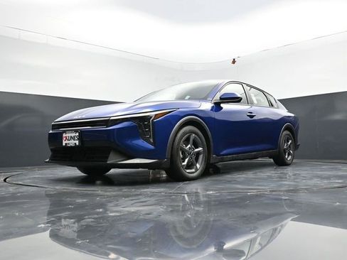 Used 2025 Kia K4 FWD image 45