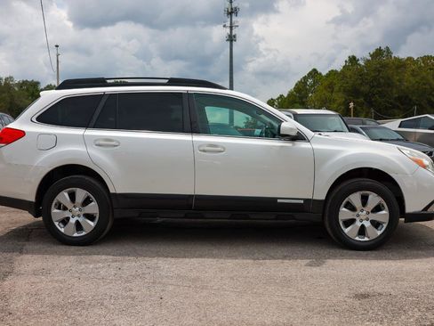 Used 2012 Subaru Outback 2.5i Premium w/ Popular Pkg 1B AWD/4WD image 13