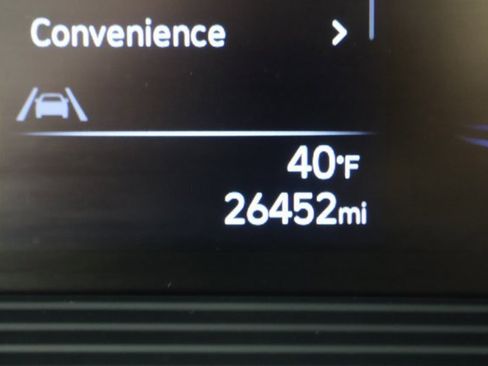 Used 2023 Hyundai Venue SEL image 13