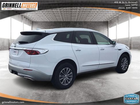 Used 2024 Buick Enclave Premium image 5