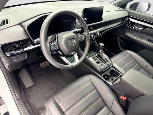 Used 2024 Honda CR-V Sport Touring image 9