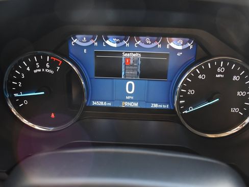 Used 2023 Ford Expedition XLT image 19