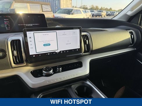 New 2026 Ford Expedition Active RWD image 33