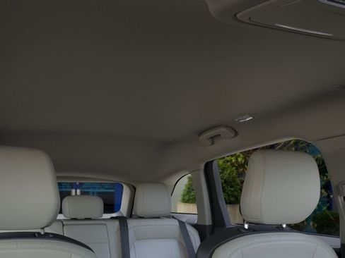 New 2026 Lincoln Nautilus Premier AWD/4WD image 23