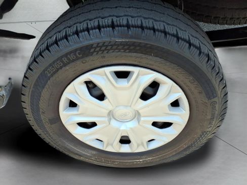 Used 2025 Ford Transit 250 Low Roof w/ Exterior Upgrade Package RWD image 9