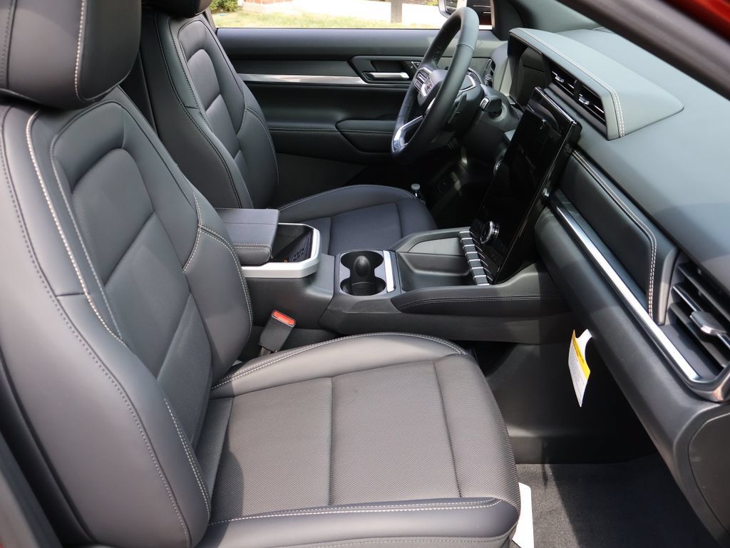 New 2027 GMC Terrain Elevation w/ Elevation Premium Package AWD/4WD image 7