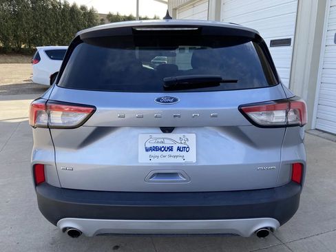 Used 2022 Ford Escape SE AWD/4WD image 6