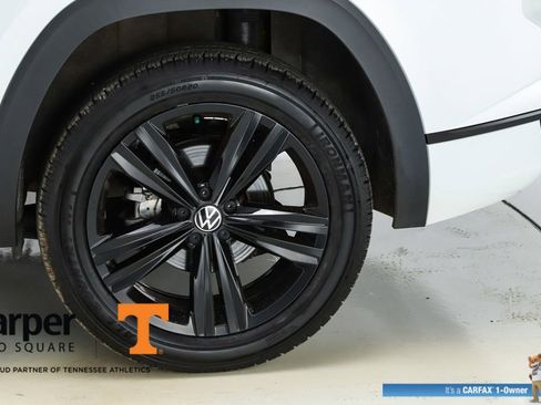 Used 2023 Volkswagen Atlas Cross Sport SEL R-Line image 45