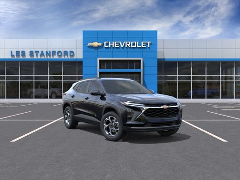 New 2026 Chevrolet Trax LT w/ Sunroof Package FWD image 1