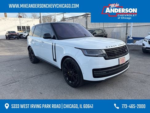 Used 2022 Land Rover Range Rover SE image 1