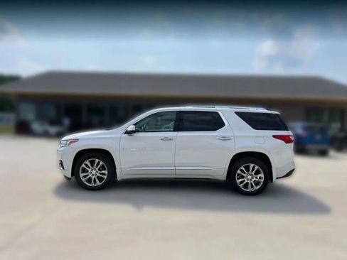 Used 2019 Chevrolet Traverse High Country w/ LPO, Floor Liner Package image 2