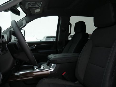 New 2026 Chevrolet Silverado 2500 LT w/ All Star Edition image 9