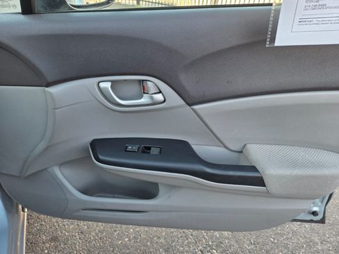 Used 2012 Honda Civic LX image 14