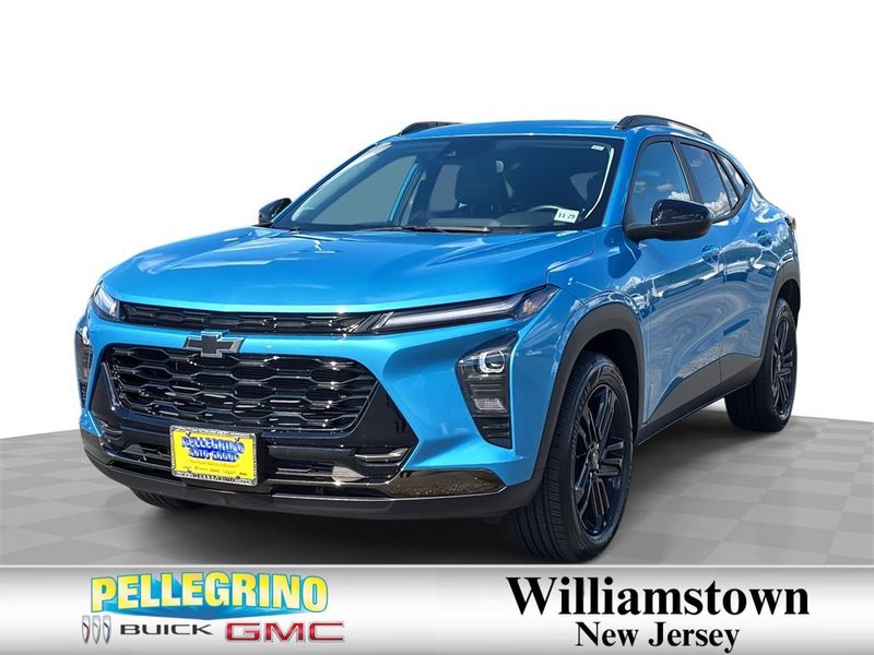 Certified 2025 Chevrolet Trax ACTIV w/ Driver Confidence Package image 1