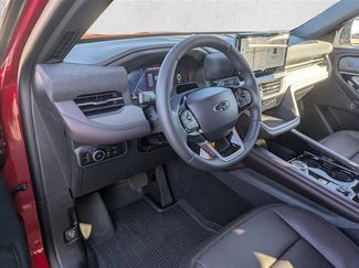 New 2026 Ford Explorer Platinum video 2