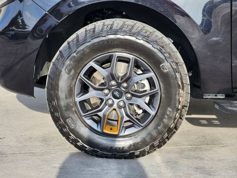 Used 2026 Ford Expedition Tremor image 11