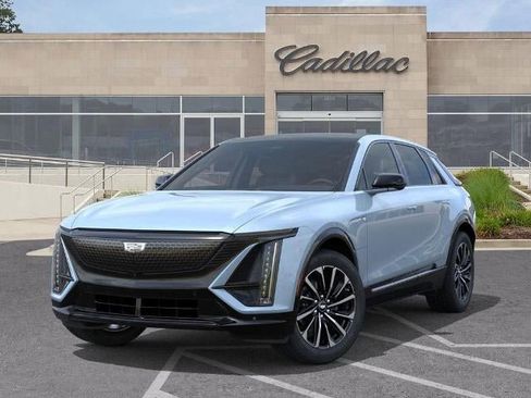New 2026 Cadillac Lyriq Sport RWD image 6