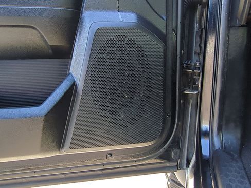 Used 2013 RAM 1500 ST w/ SXT Appearance Group image 15