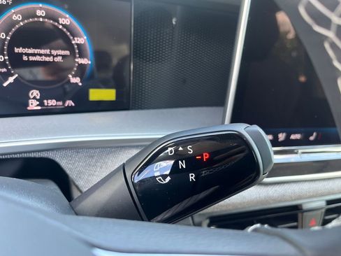 New 2025 Volkswagen Tiguan S image 13