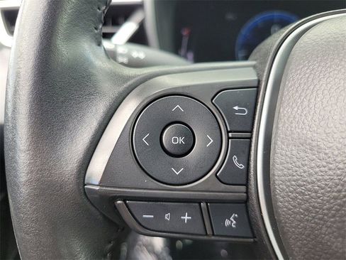 Used 2024 Toyota Corolla XSE image 6