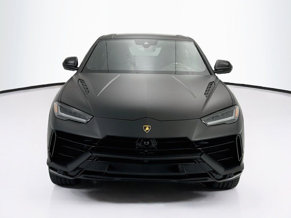 Used 2023 Lamborghini Urus S AWD/4WD image 2