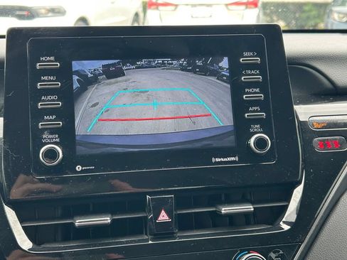 Used 2022 Toyota Camry LE FWD image 28