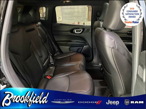 New 2025 Jeep Compass Limited w/ Sun & Sound Group image 18