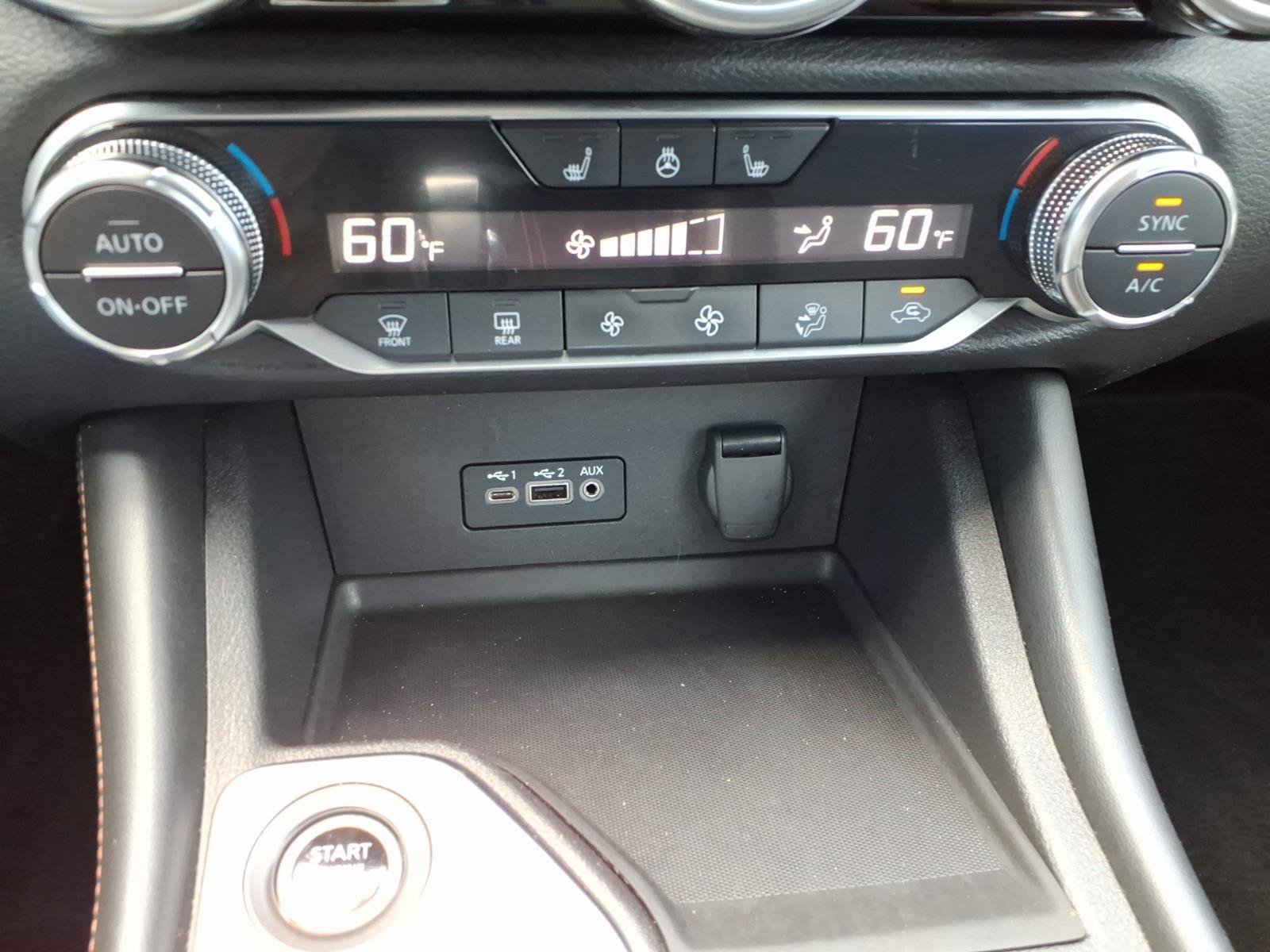 Used 2022 Nissan Sentra SR w/ SR Premium Package FWD image 27