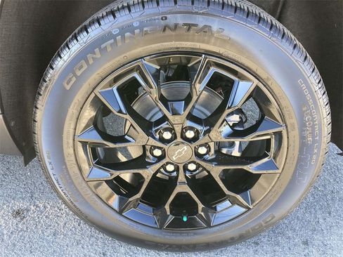 New 2026 Chevrolet Traverse LT image 10