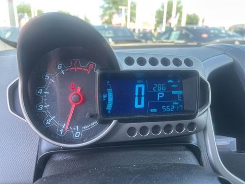 Used 2016 Chevrolet Sonic LT FWD image 1