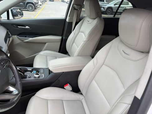 Certified 2023 Cadillac XT4 Premium Luxury w/ Cold Weather Package FWD image 8