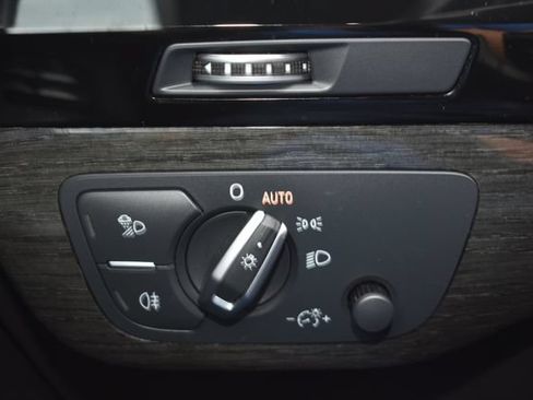 Used 2019 Audi Q7 3.0T Premium Plus w/ Premium Plus Package AWD/4WD image 22