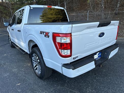 Used 2022 Ford F150 XL w/ STX Appearance Package image 5